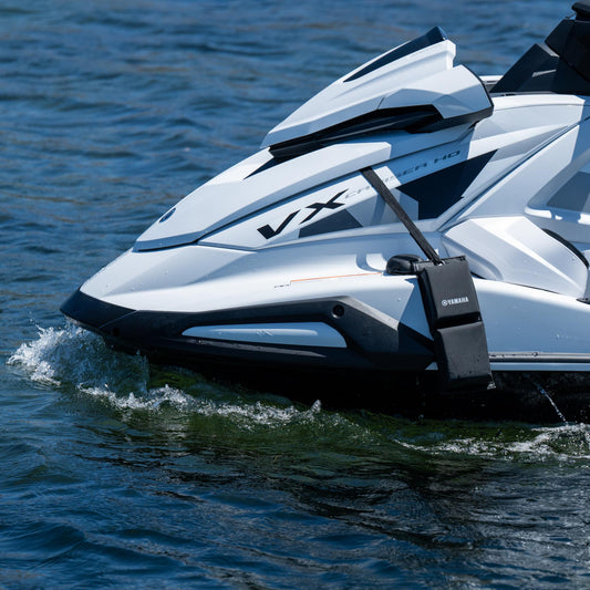 Yamaha WaveRunner Fender – Knickbarer Fender mit Acetylhaken (MWV‑WVRNR‑HH‑BK)