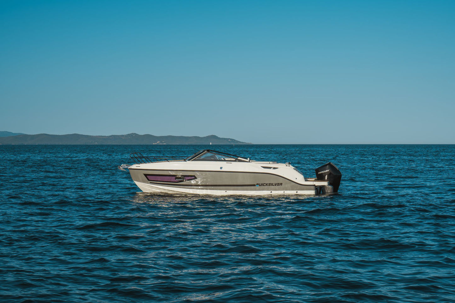 Quicksilver Activ 755 Cruiser