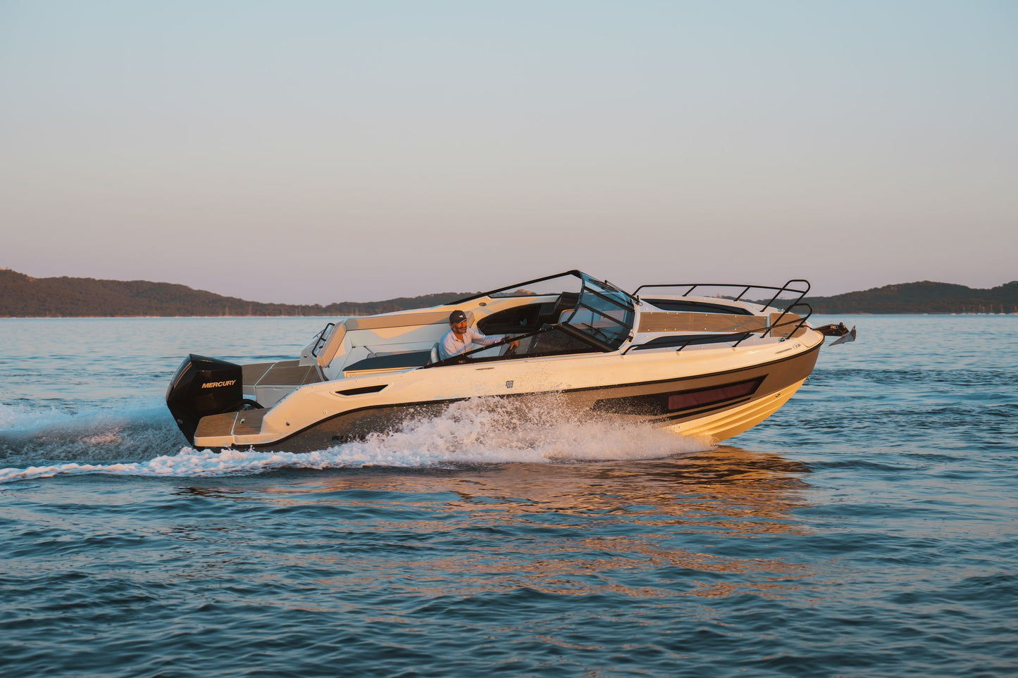 Quicksilver Activ 755 Cruiser