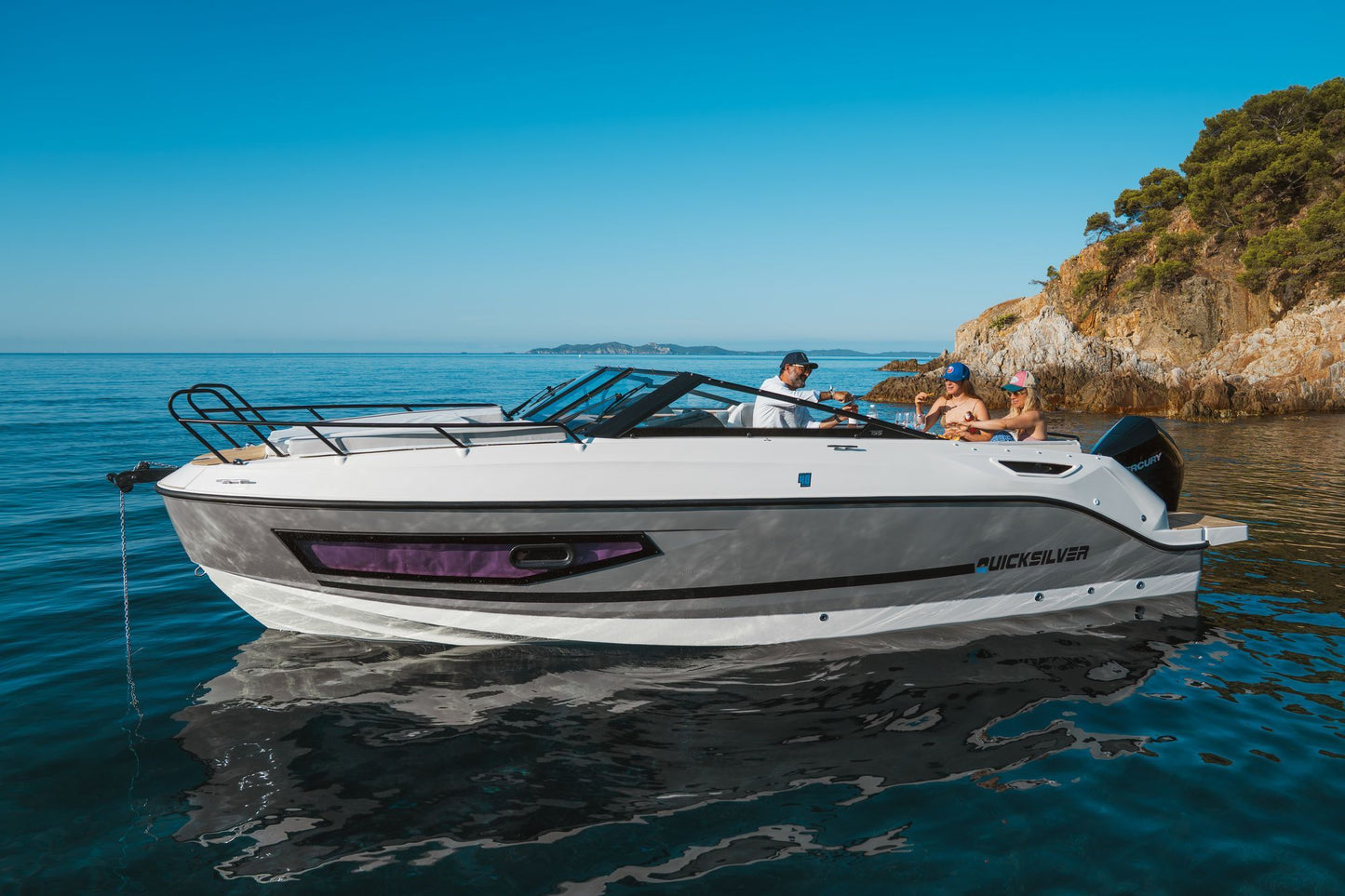 Quicksilver Activ 755 Cruiser