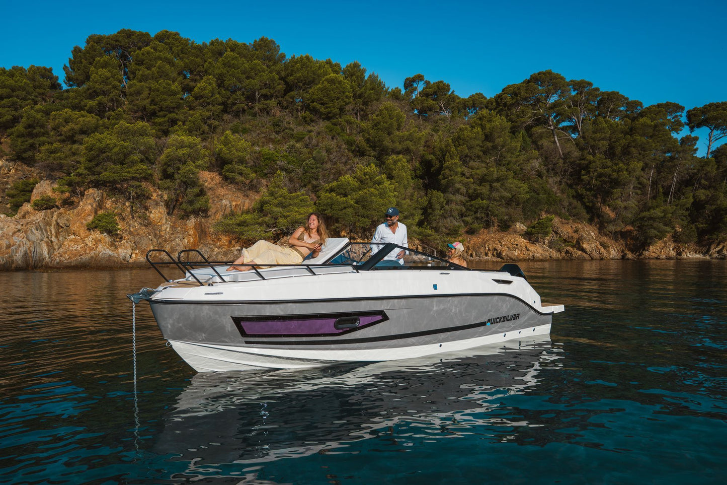 Quicksilver Activ 755 Cruiser