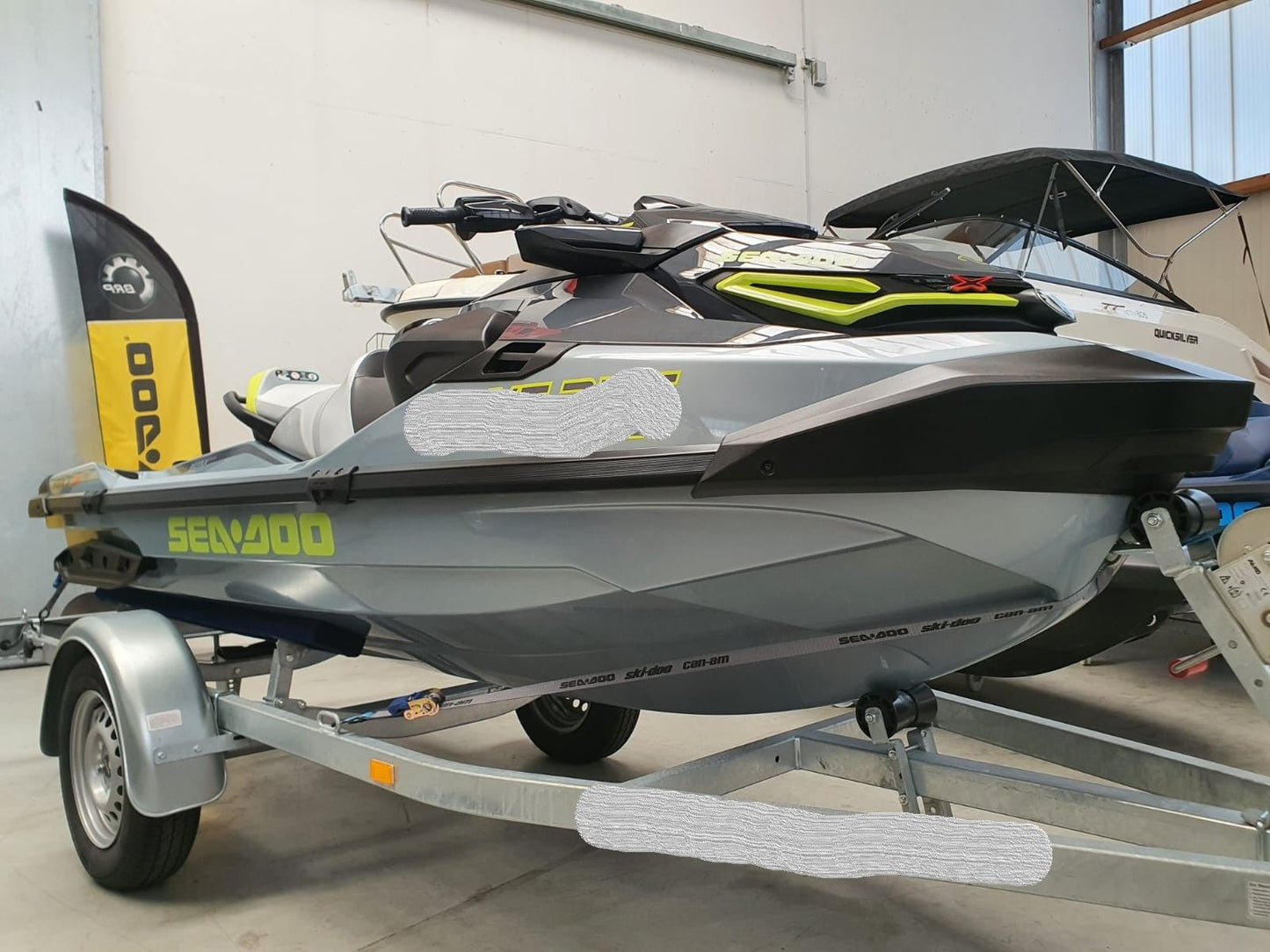 SeaDoo RXT-X 325 Audio Jetski Modell 2025  inkl. Anhänger - 32 Betriebsstunden