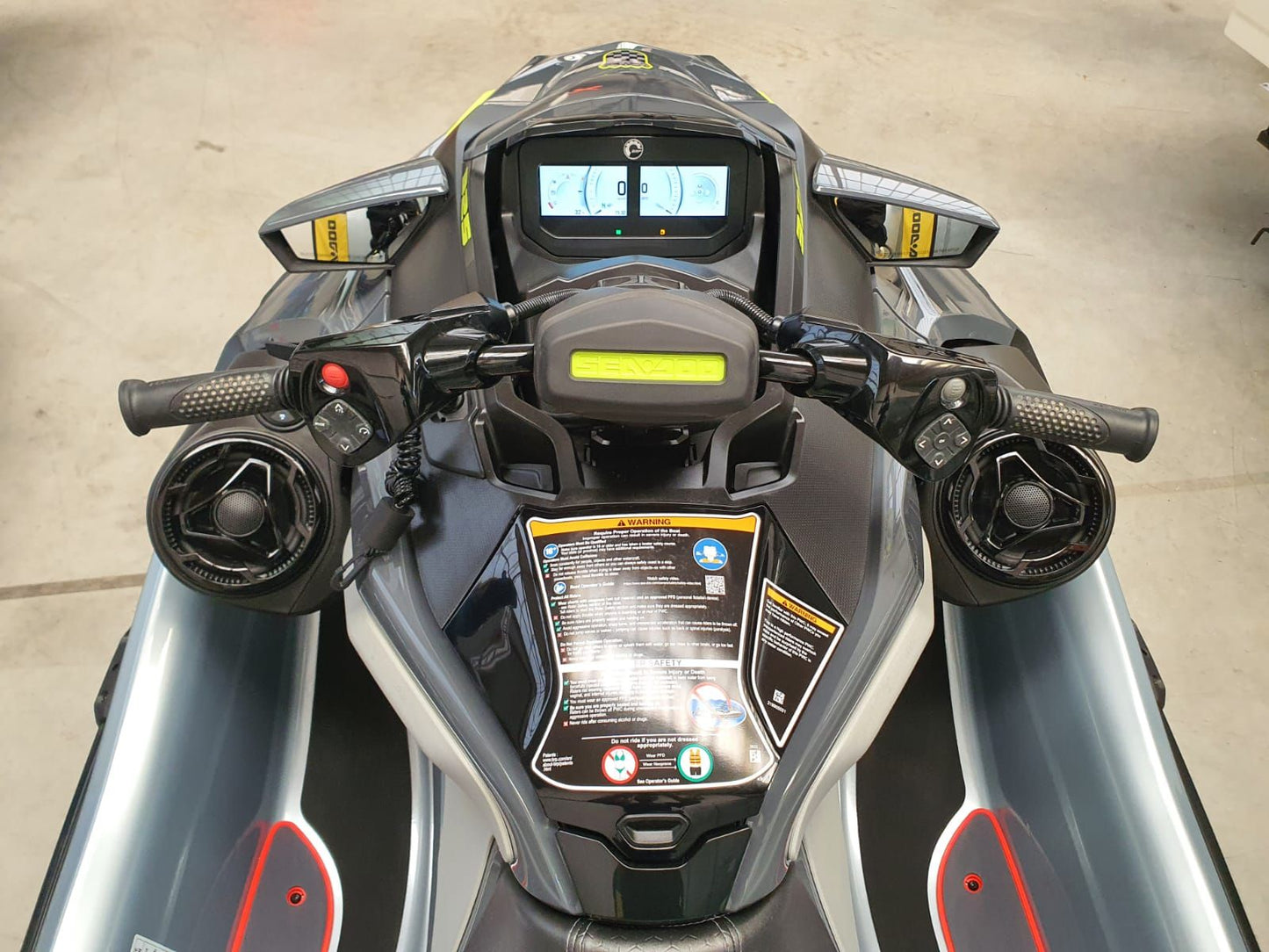 SeaDoo RXT-X 325 Audio Jetski Modell 2025  inkl. Anhänger - 32 Betriebsstunden