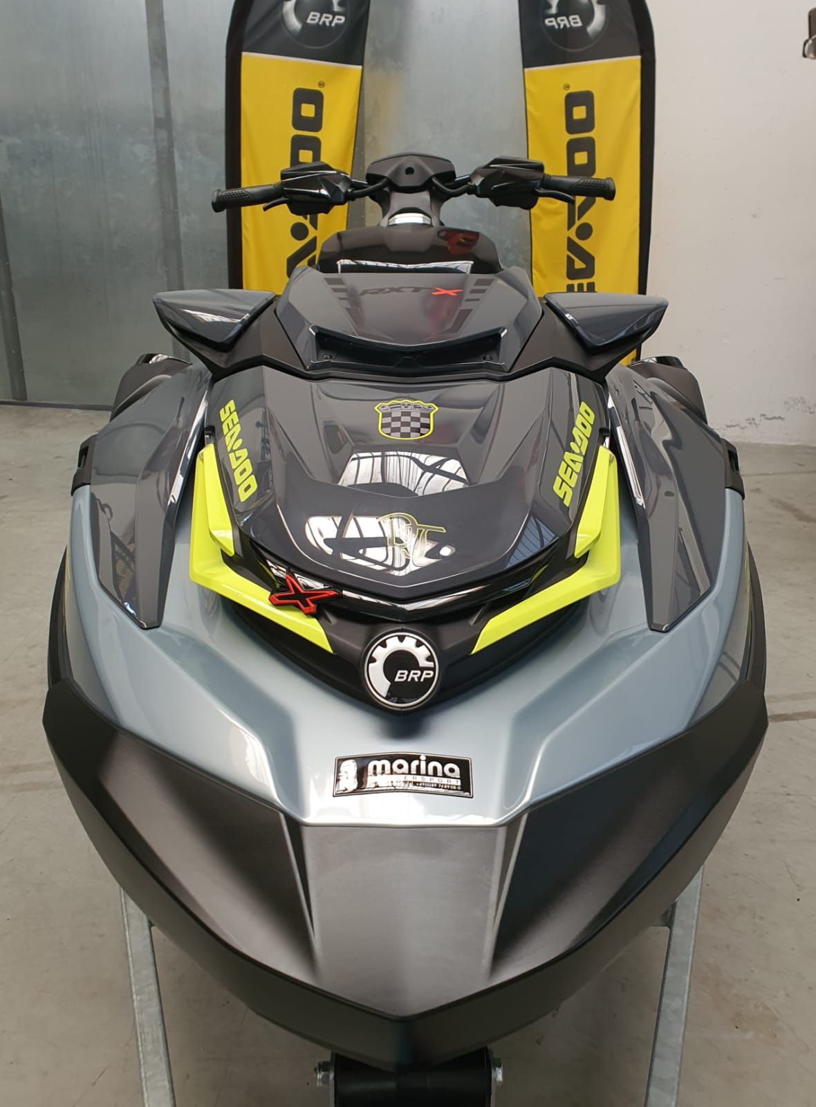 SeaDoo RXT-X 325 Audio Jetski Modell 2025  inkl. Anhänger - 32 Betriebsstunden