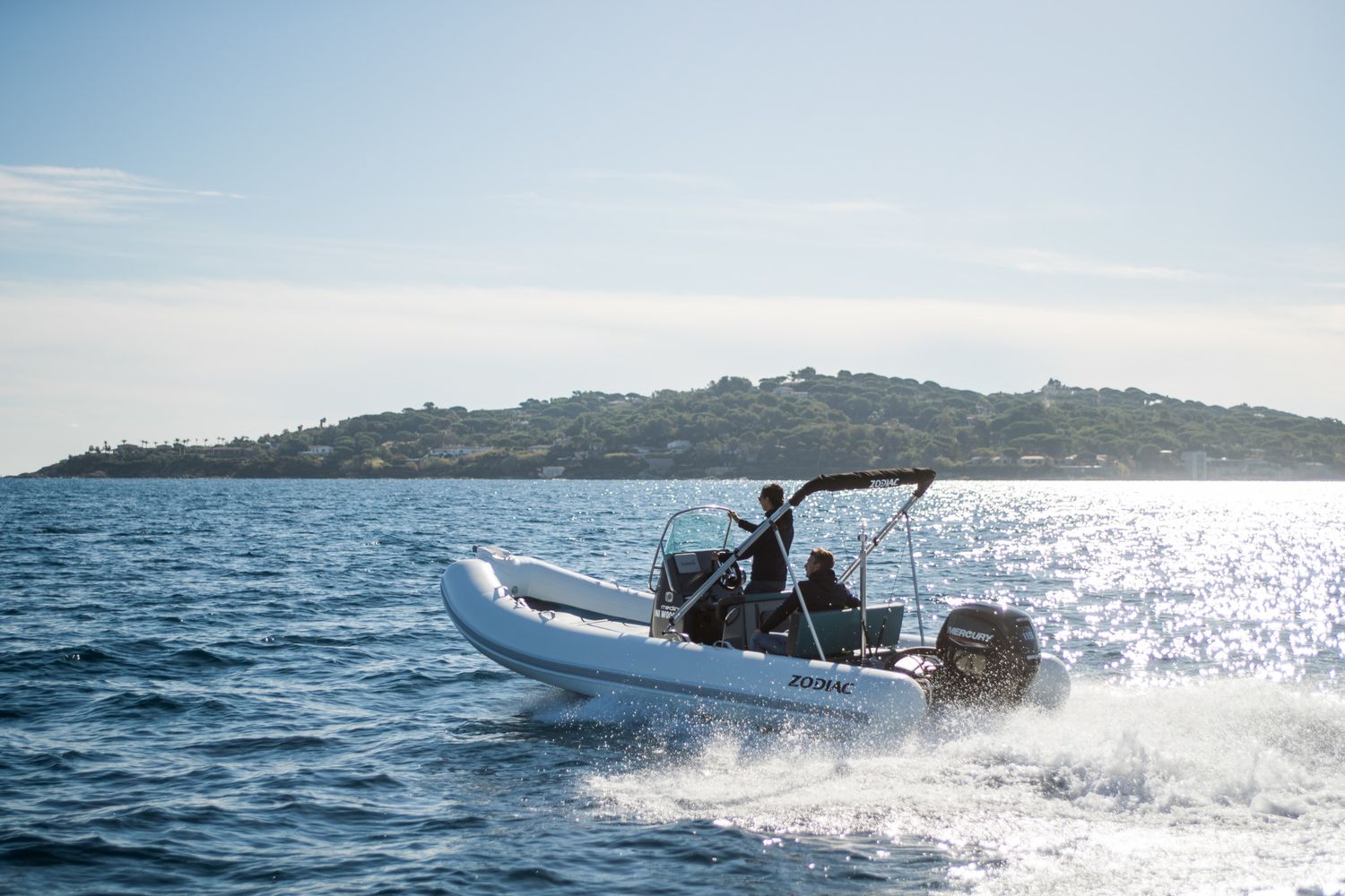 Zodiac Medline 5.8 - Marina Wassersport GmbH
