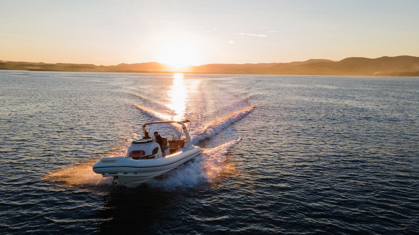 Zodiac Medline 9 - Marina Wassersport GmbH